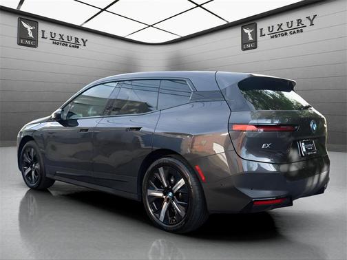 2024 BMW iX xDrive50