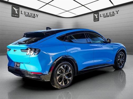 2022 Ford Mustang Mach-E Premium