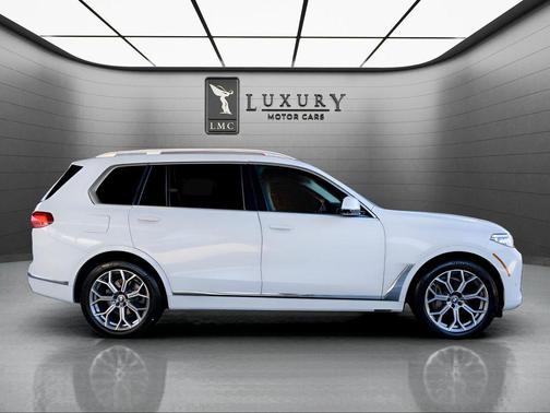 2020 BMW X7 xDrive40i