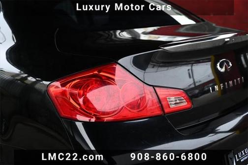 2011 INFINITI G25x Base