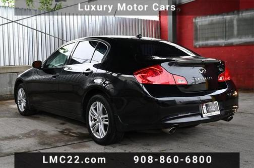 2011 INFINITI G25x Base