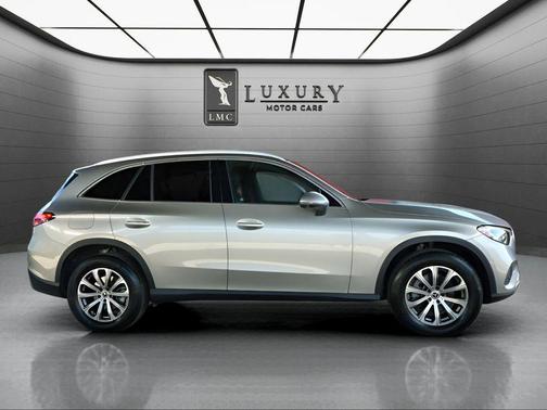2023 Mercedes-Benz GLC 300 Base