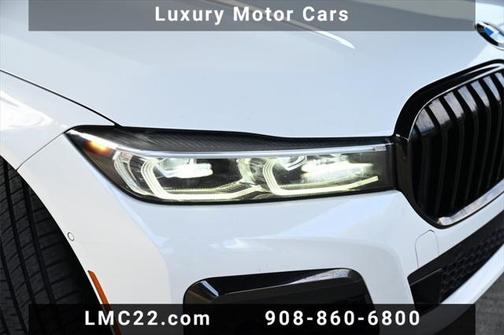 2021 BMW 750 i xDrive