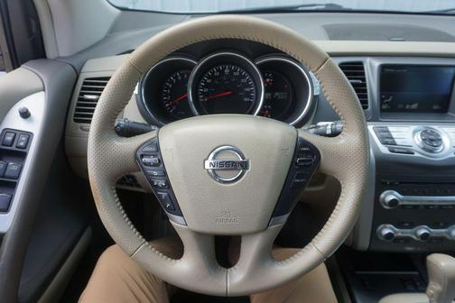 White 2013 Nissan Murano