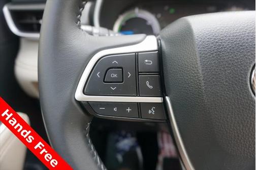 2024 Toyota Highlander Hybrid XLE