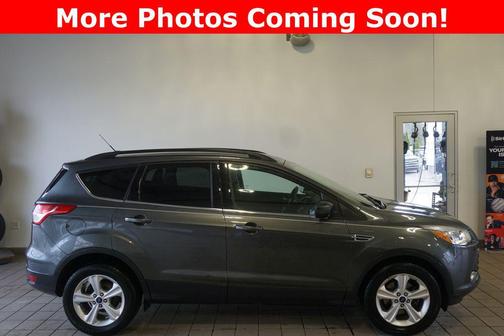 Magnetic 2016 Ford Escape SE