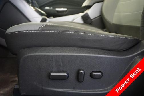 Magnetic 2016 Ford Escape SE