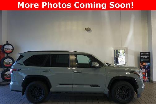 2024 Toyota Sequoia Platinum