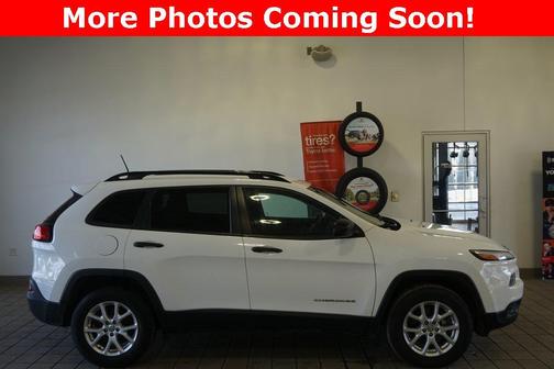 2017 Jeep Cherokee Sport
