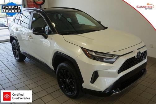 2023 Toyota RAV4 Hybrid SE