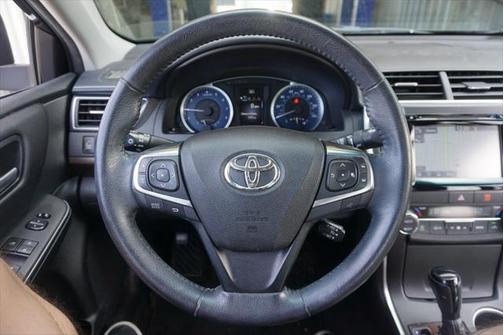 2017 Toyota Camry XLE