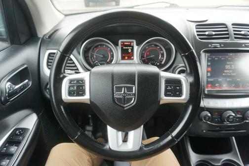 Destroyer Gray Clearcoat 2019 Dodge Journey SE