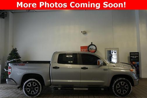 2015 Toyota Tundra SR5