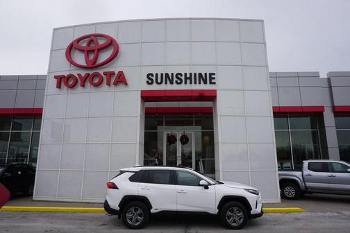 2025 Toyota RAV4 Hybrid XLE