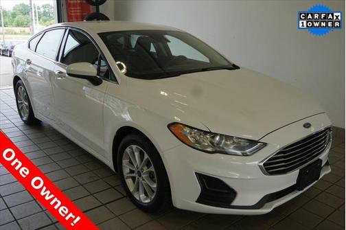 2020 Ford Fusion SE