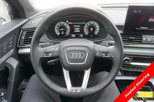 2024 Audi Q5 45 S line Prestige