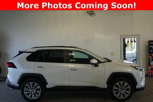 Wind Chill Pearl 2023 Toyota RAV4 Limited