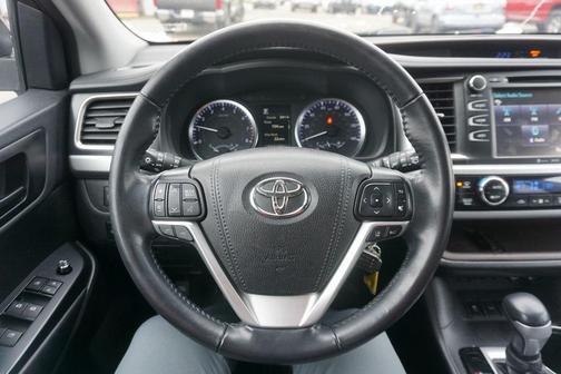 2019 Toyota Highlander LE Plus