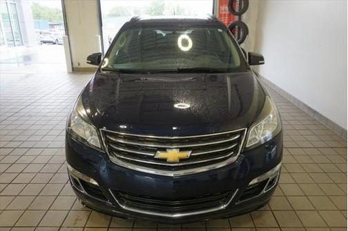 2017 Chevrolet Traverse 2LT