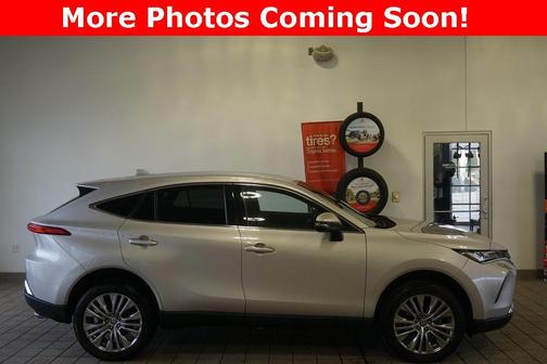 2023 Toyota Venza XLE