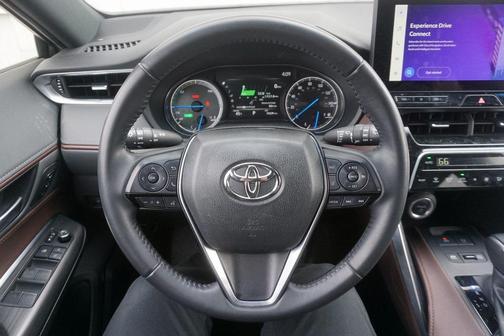 2023 Toyota Venza XLE