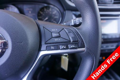 2017 Nissan Rogue Sport S