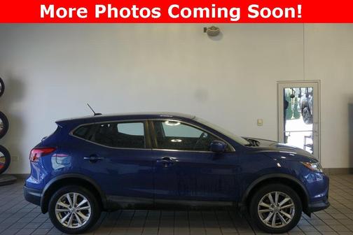 2017 Nissan Rogue Sport S