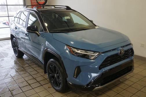 2025 Toyota RAV4 Hybrid SE
