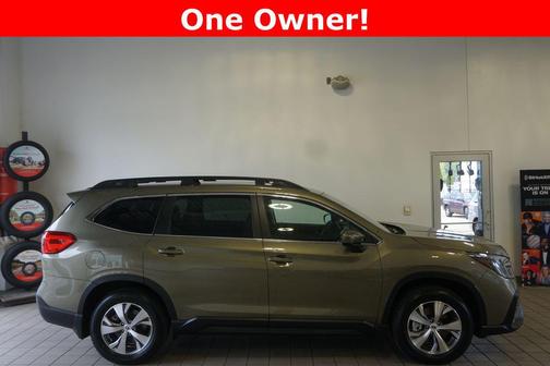 Autumn Green Metallic 2024 Subaru Ascent Premium 7-Passenger