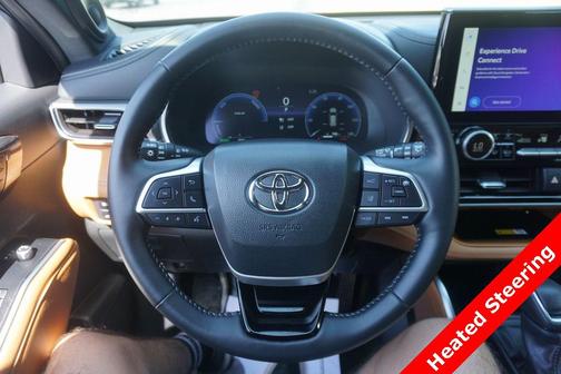 2024 Toyota Highlander Hybrid Platinum