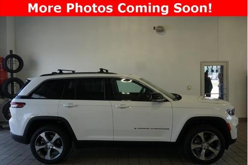 2023 Jeep Grand Cherokee 4xe Base