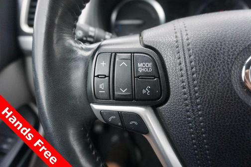 2019 Toyota Highlander Hybrid Platinum