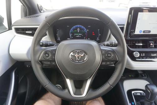 Magnetic Gray Metallic 2025 Toyota Corolla XSE