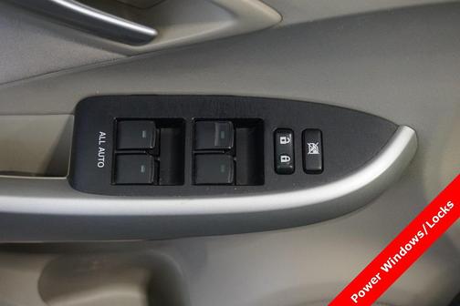 2014 Toyota Prius Three