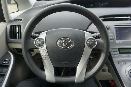 2014 Toyota Prius Three
