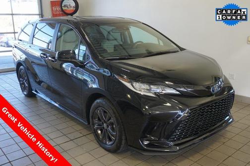 2025 Toyota Sienna XSE 7 Passenger