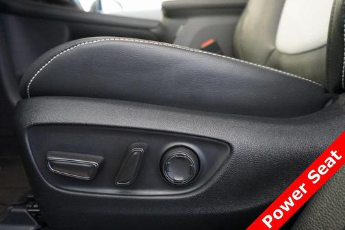 2025 Toyota Sienna XSE 7 Passenger