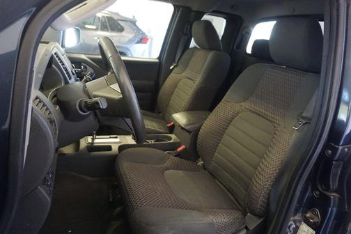 Arctic Blue Metallic 2015 Nissan Frontier SV