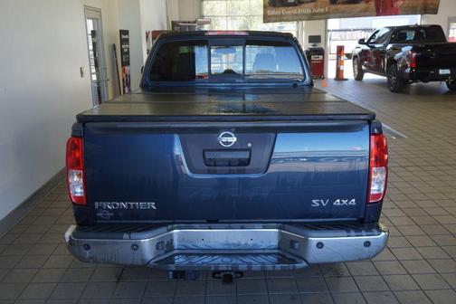 Arctic Blue Metallic 2015 Nissan Frontier SV