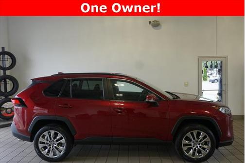 2020 Toyota RAV4 XLE Premium
