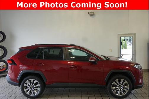 2020 Toyota RAV4 XLE Premium