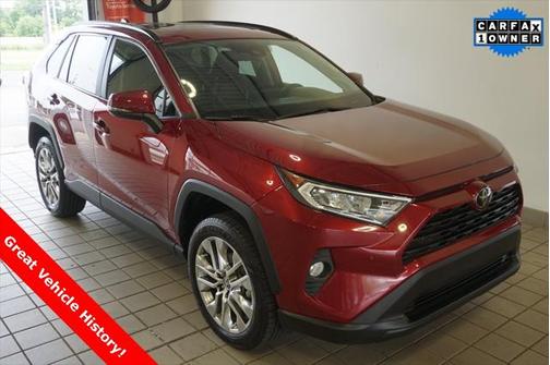 2020 Toyota RAV4 XLE Premium