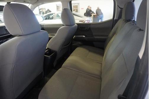 2017 Toyota Tacoma SR5