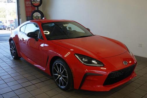 2025 Toyota GR86 Base