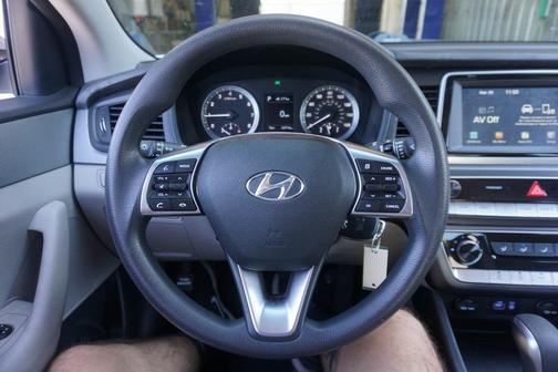 2018 Hyundai SONATA ECO