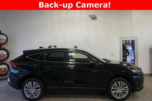 2022 Toyota Venza XLE