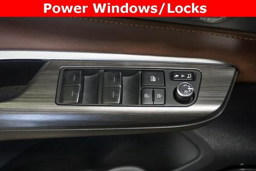 2022 Toyota Venza XLE