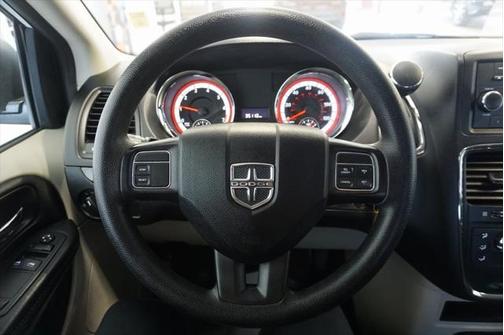 2016 Dodge Grand Caravan AVP/SE