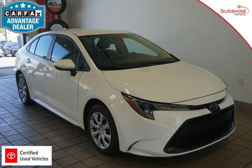 Super White 2020 Toyota Corolla LE