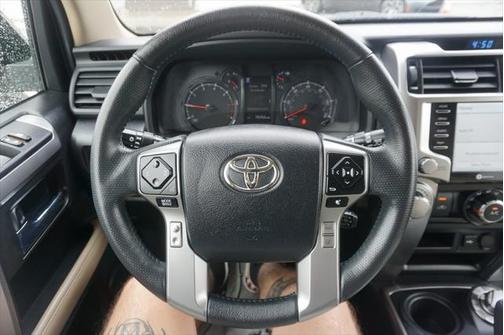 2022 Toyota 4Runner SR5 Premium